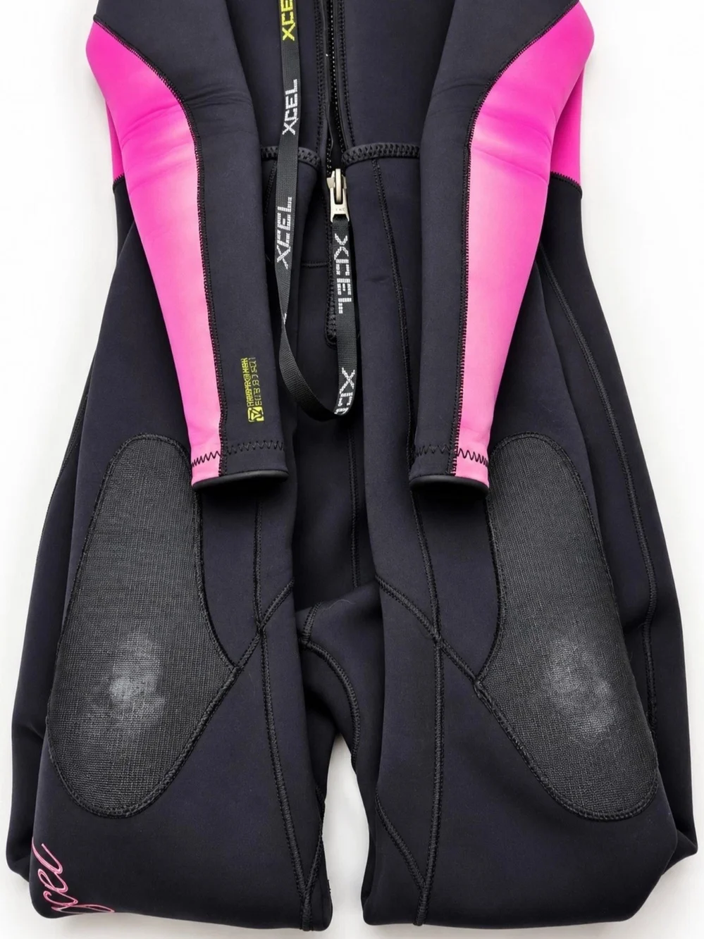 Xcel Thermo Flex 5/4 (MPN Thermo Flex 5:4) Women’s Full Wetsuit Sz 7 Black/Pink